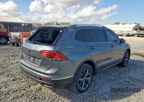 2023 Volkswagen Tiguan Se z USA, uszkodzony, nr VIN 3VV3B7AX8PM085240